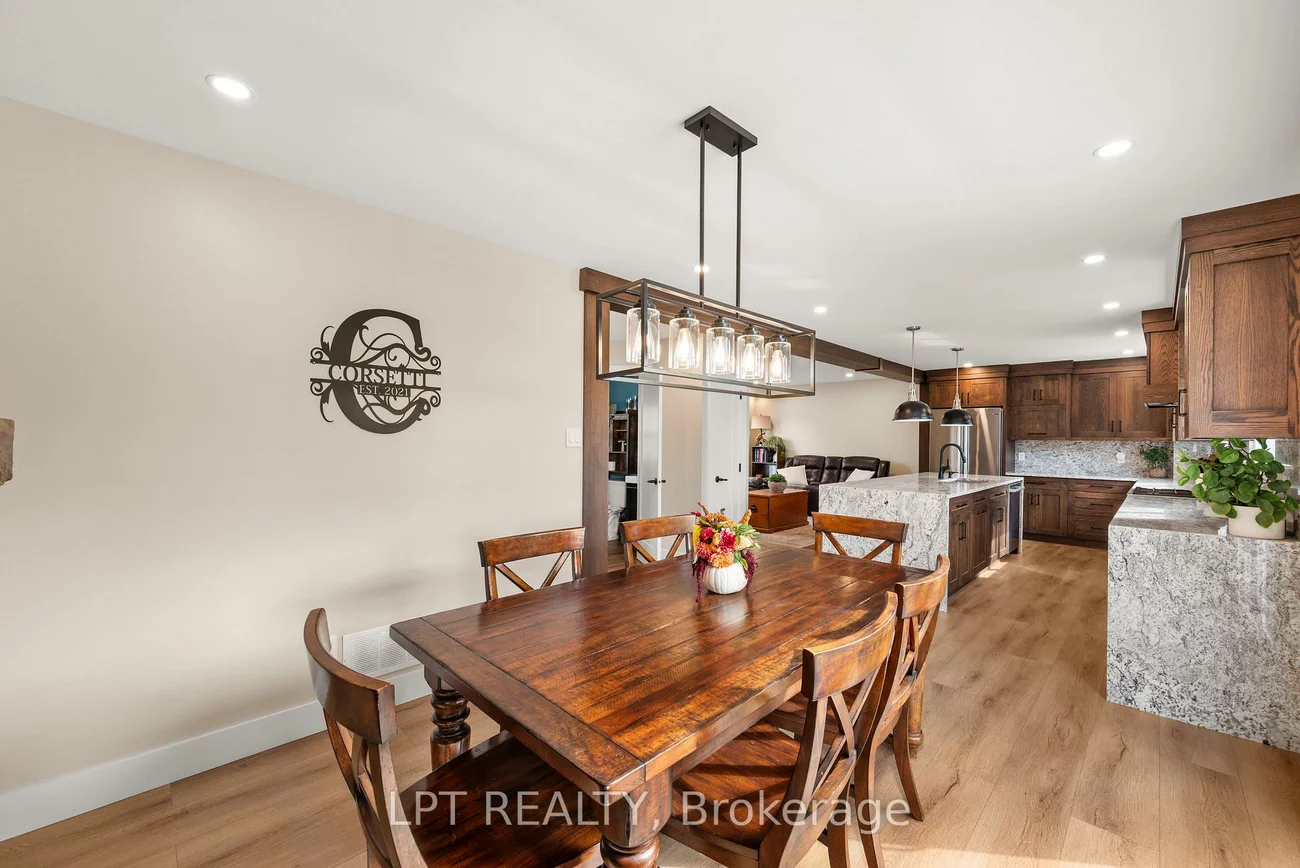 2730, Dempster, Stroud, Innisfil