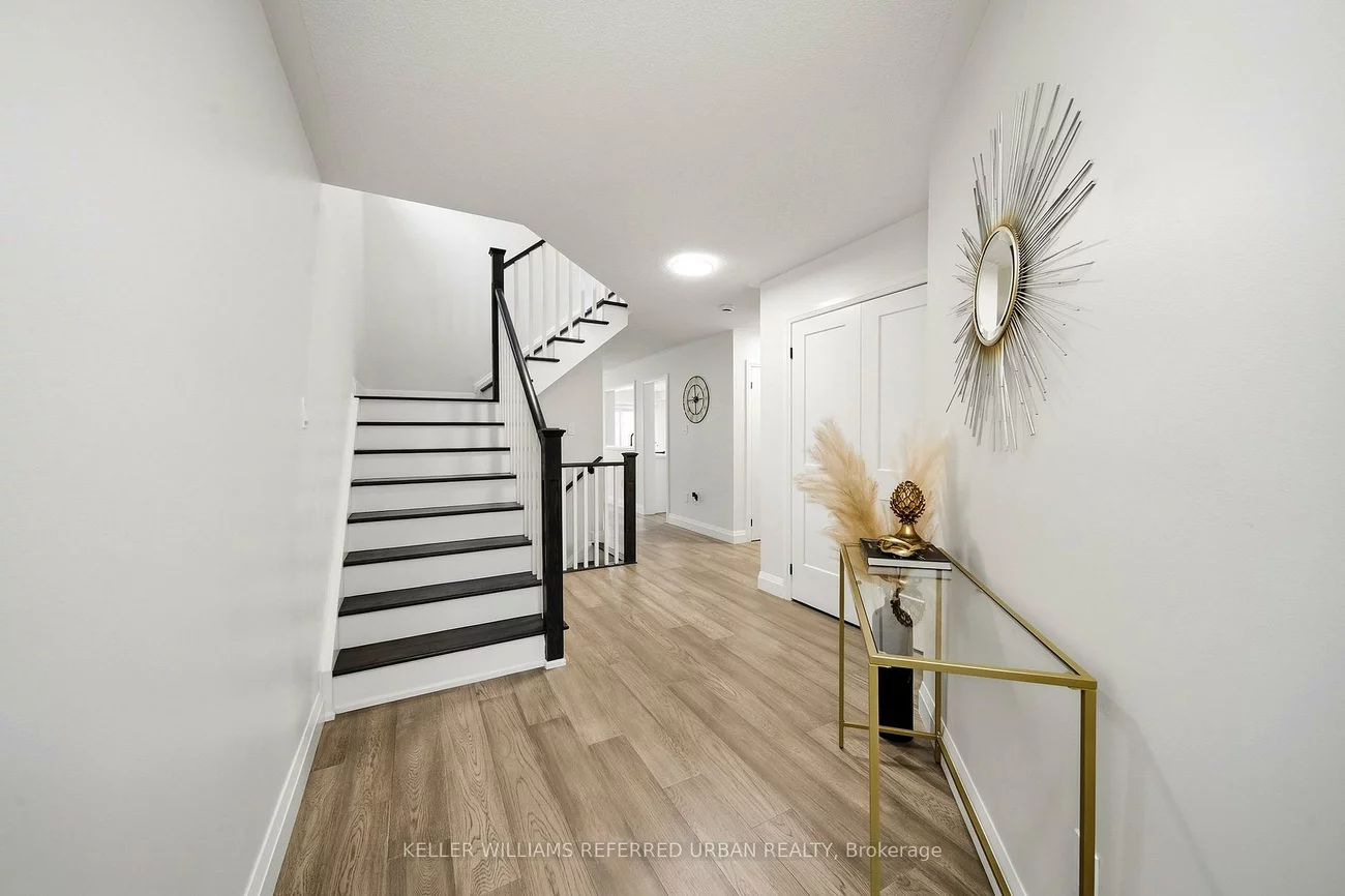 1201, Mary-Lou, Alcona, Innisfil