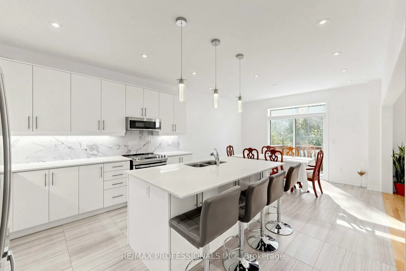 1450, Davis, Lefroy, Innisfil