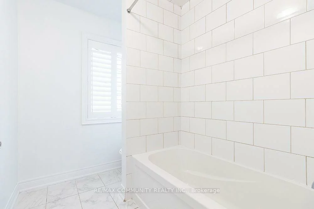 1305, Butler, Alcona, Innisfil