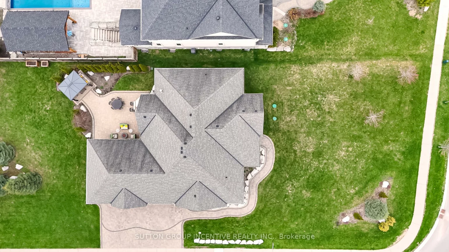 260, Sunnybrae, Stroud, Innisfil