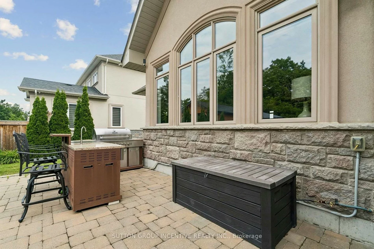 260, Sunnybrae, Stroud, Innisfil