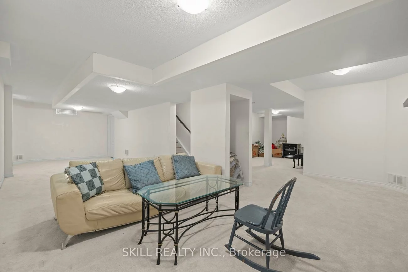 1390, Dallman, Lefroy, Innisfil