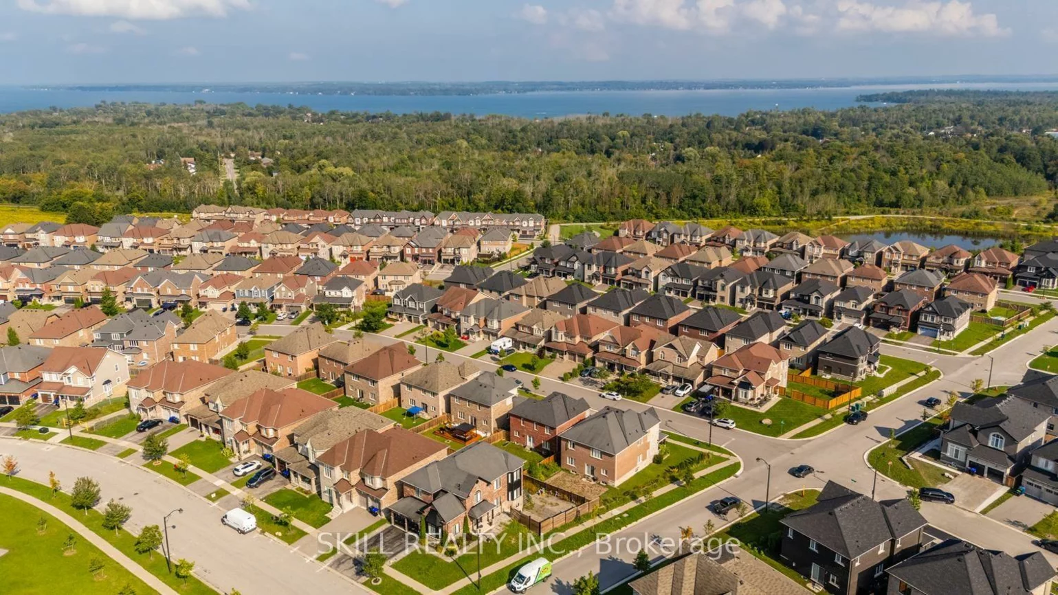 1390, Dallman, Lefroy, Innisfil