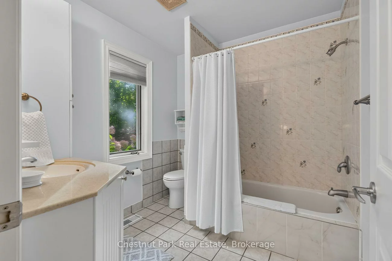 1034, Degrassi Cove, Churchill, Innisfil