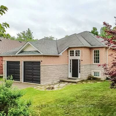 1117, Corrie, Alcona, Innisfil