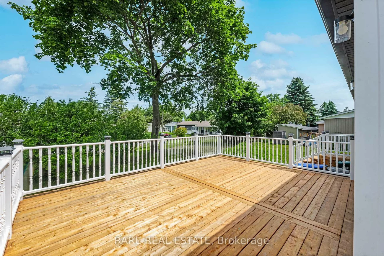 76, Linden, Alcona, Innisfil