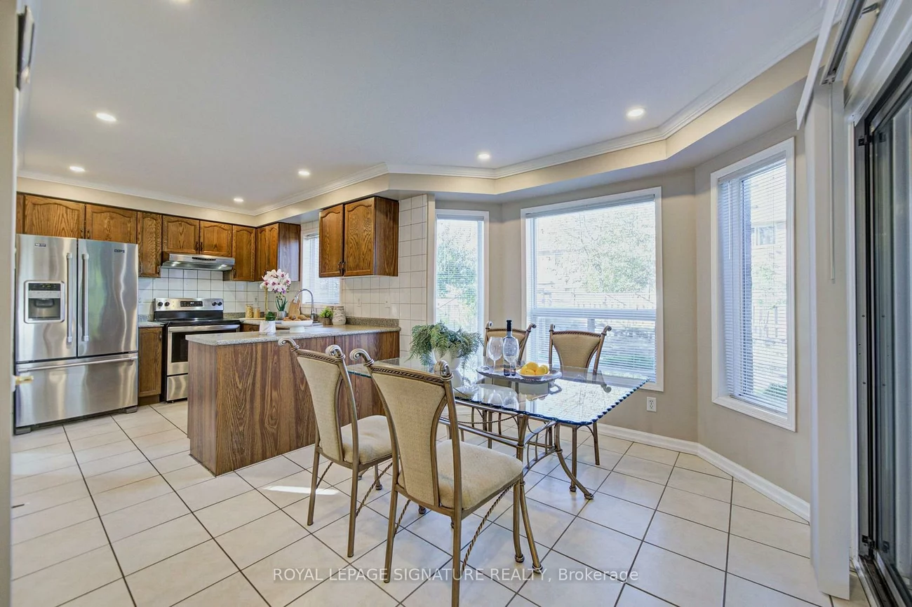 1180, Oriole, Alcona, Innisfil