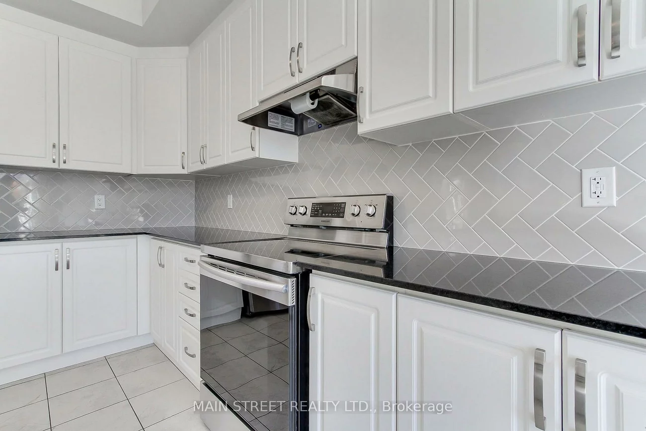 1283, Blackmore, Alcona, Innisfil