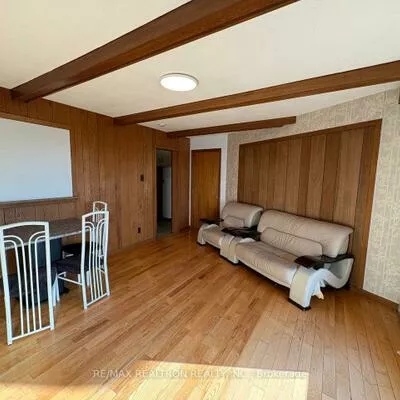 17450, Weston, Rural King, King