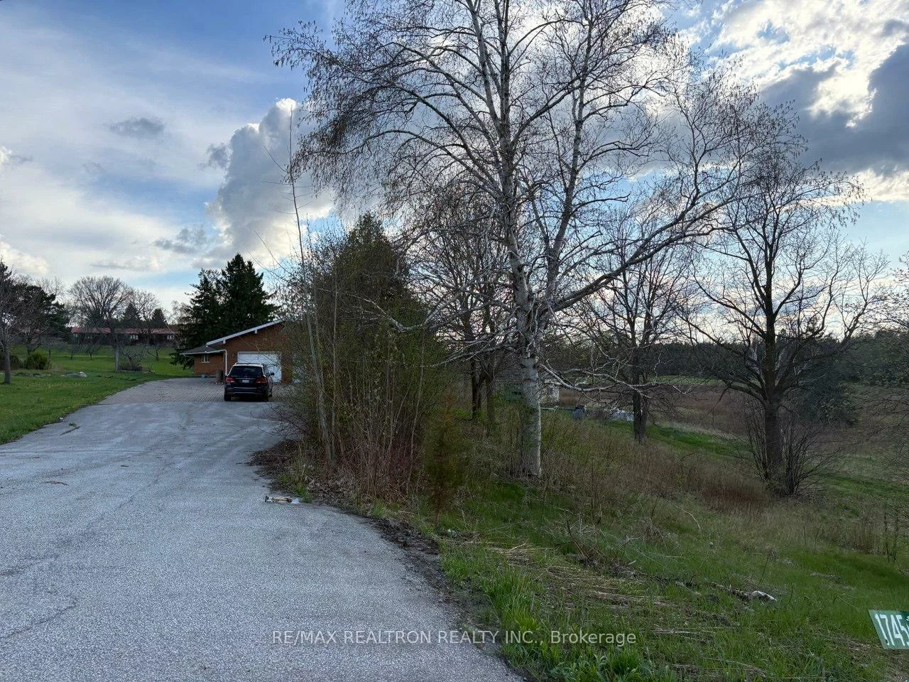 17450, Weston, Rural King, King