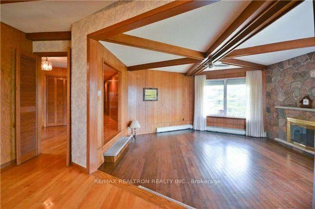 17450, Weston, Rural King, King