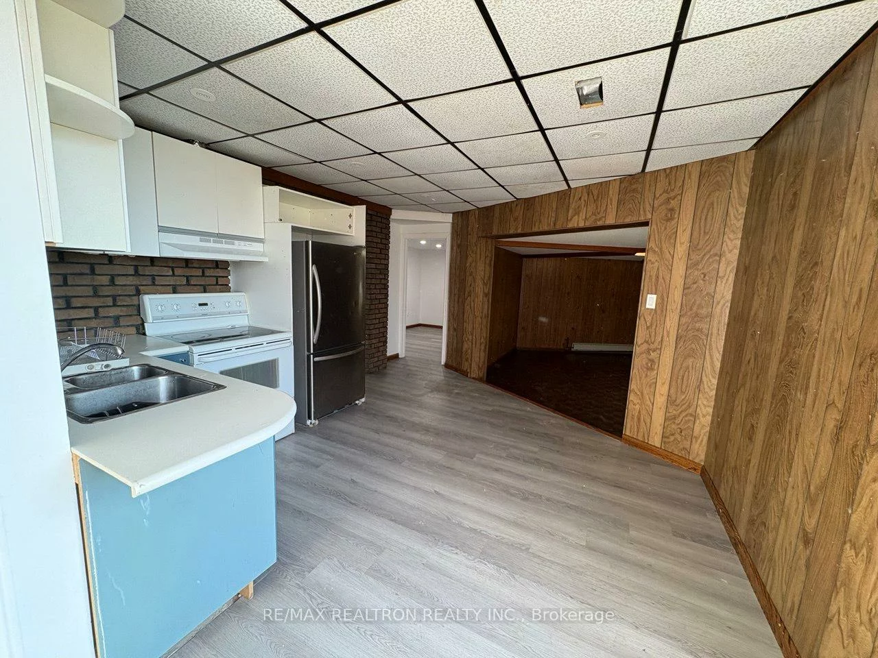 17450, Weston, Rural King, King