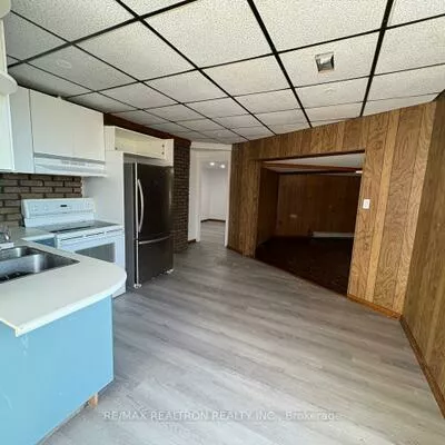 17450, Weston, Rural King, King
