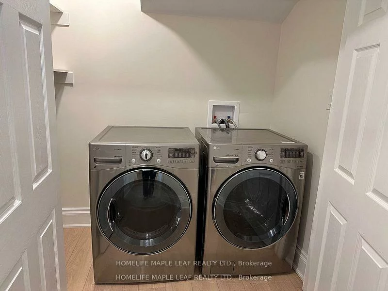 39, Dennis, King City, King
