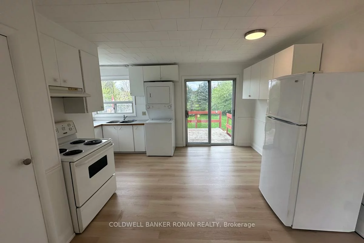 13185, Highway 27, Nobleton, King