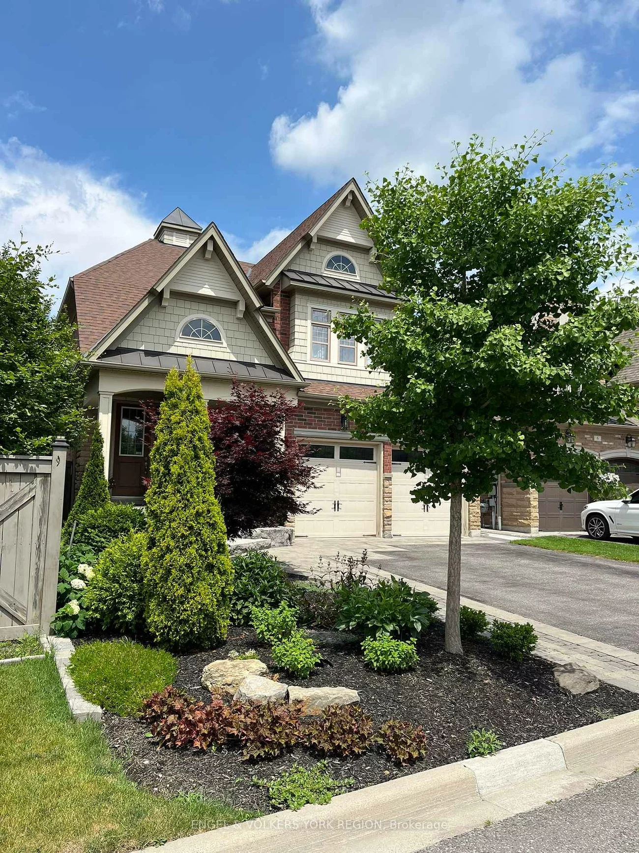 4, Valley Point, King City, King