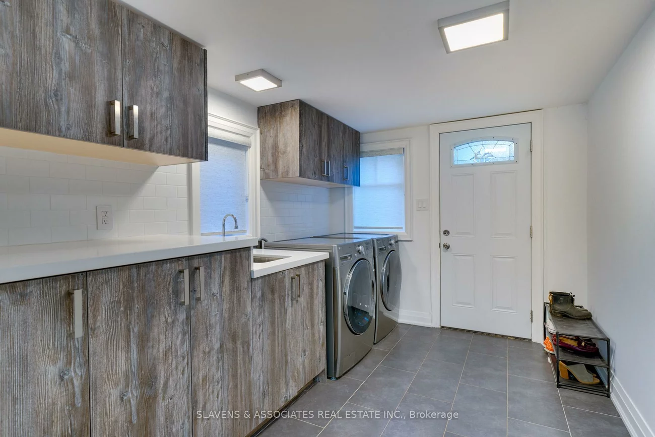 13385, Jane, King City, King