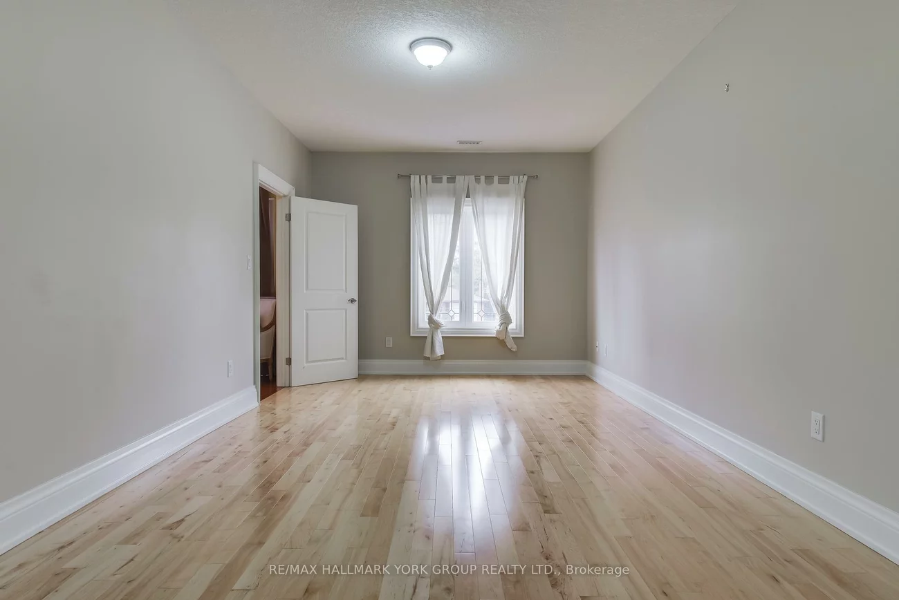 13086, Keele, King City, King