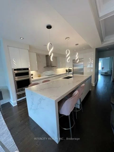 128, Stokes, Nobleton, King