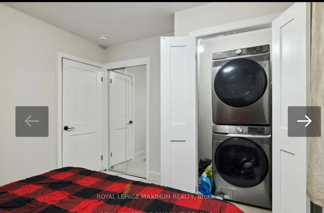 6077, King, Nobleton, King