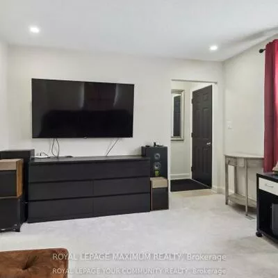 6077, King, Nobleton, King