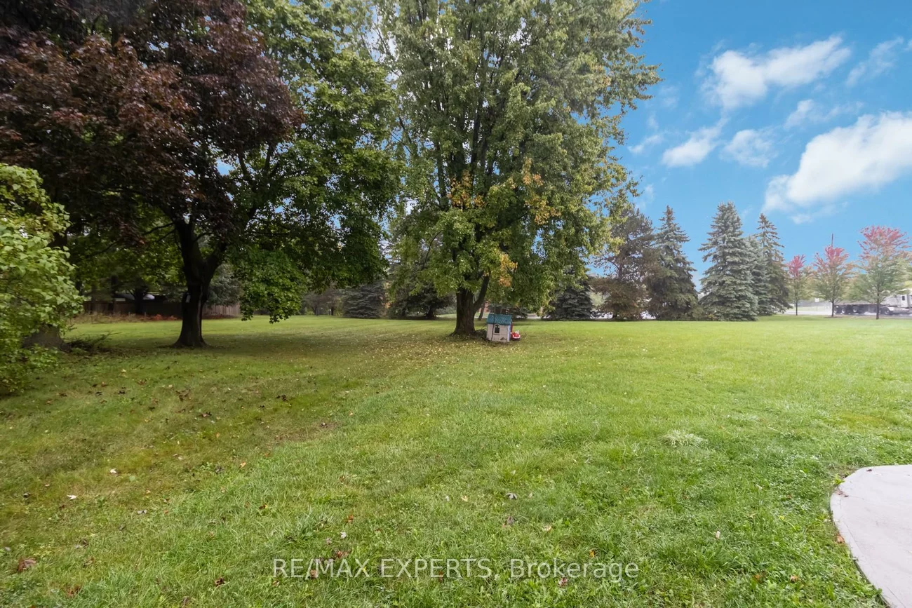 5780, King, Nobleton, King