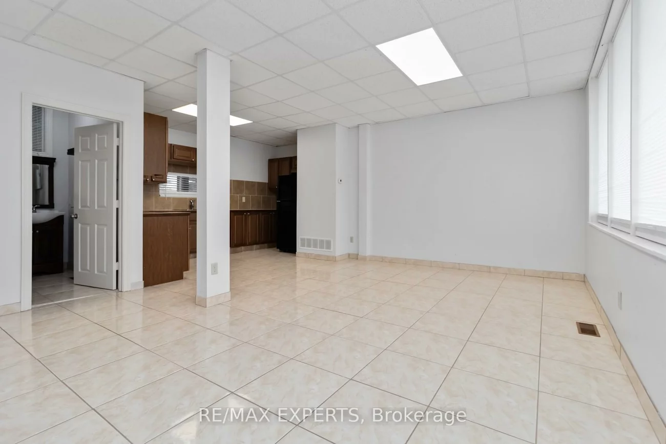 5780, King, Nobleton, King