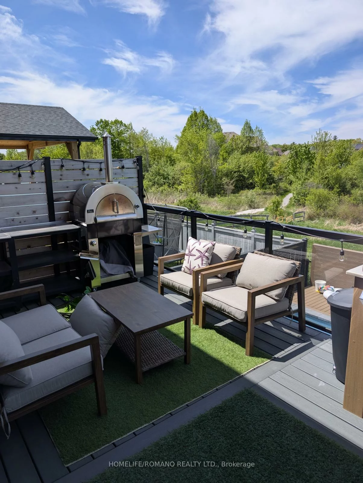 6, Bluff, Nobleton, King