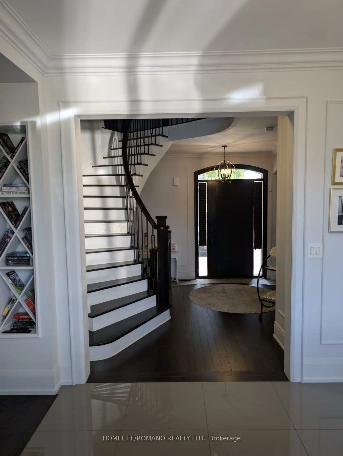 6, Bluff, Nobleton, King