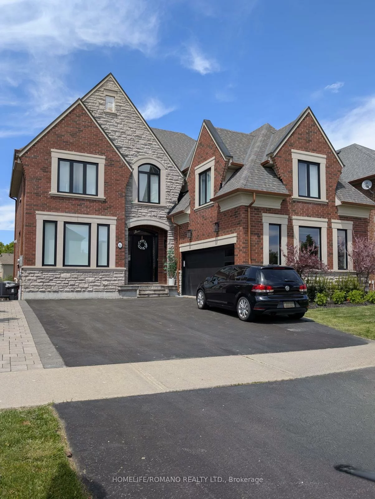 6, Bluff, Nobleton, King