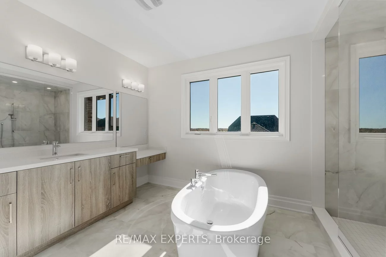 17, Saxby Farm, King City, King