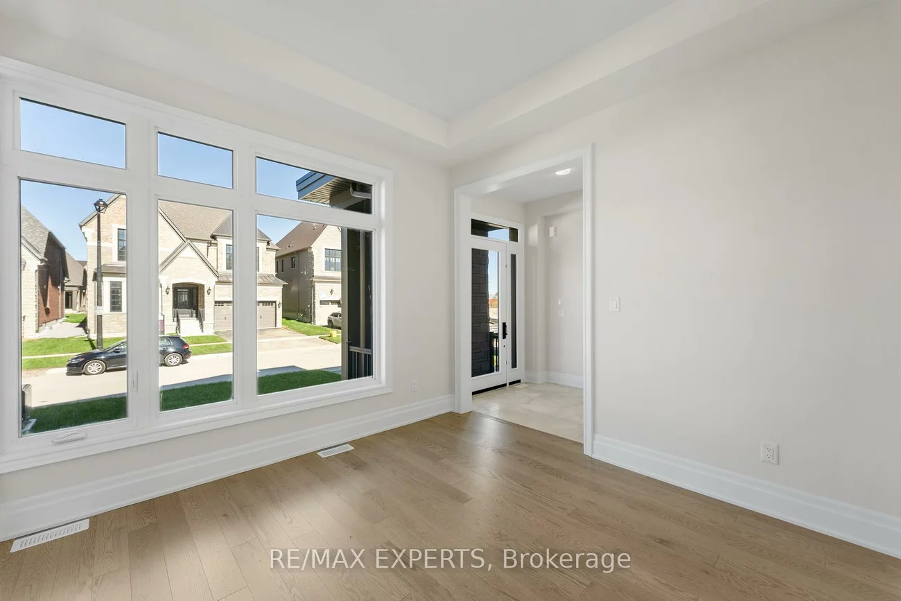 17, Saxby Farm, King City, King