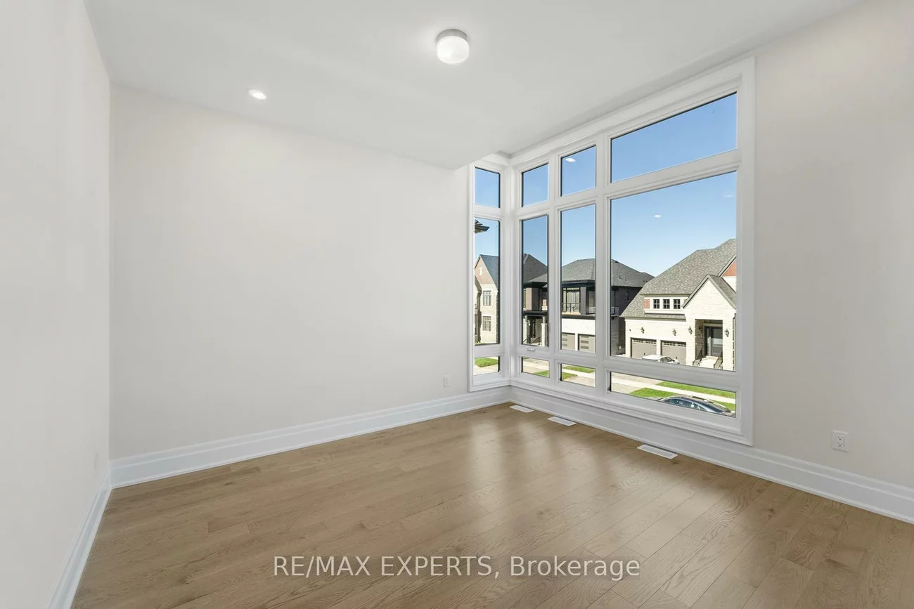 17, Saxby Farm, King City, King