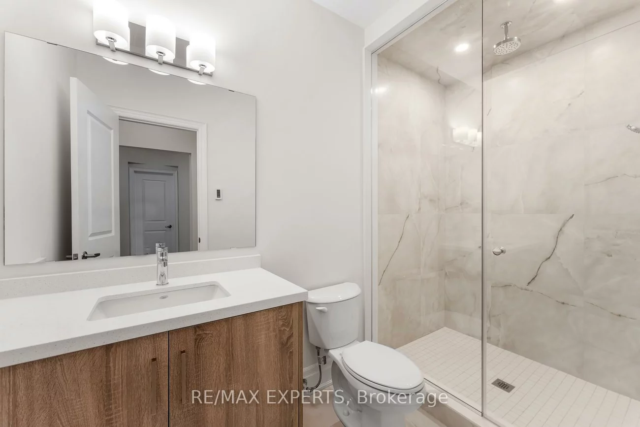 17, Saxby Farm, King City, King