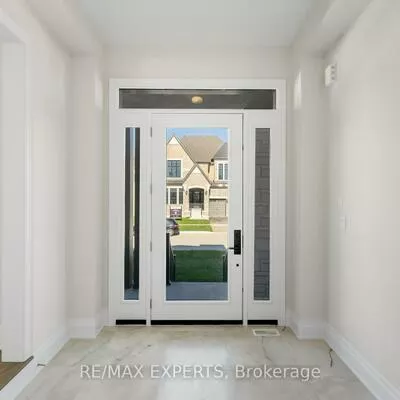 17, Saxby Farm, King City, King