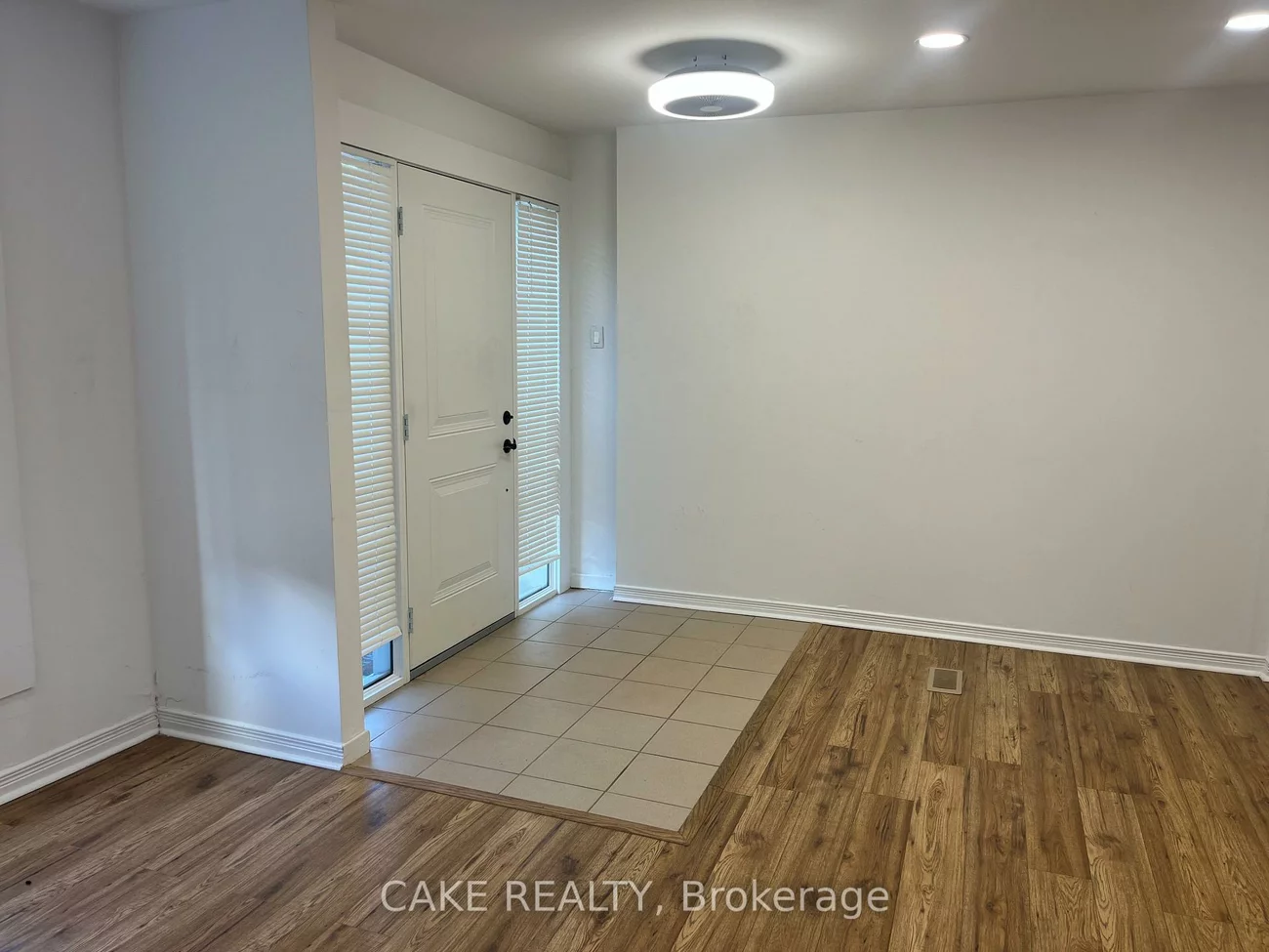 290, MAIN, Schomberg, King