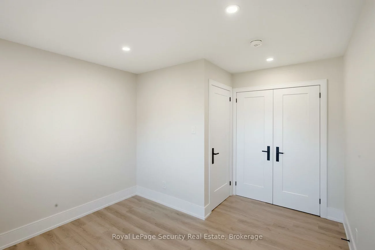 185, Main, Schomberg, King