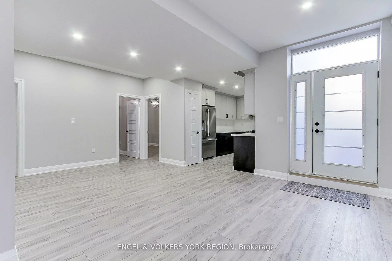 4, Valley Point, King City, King