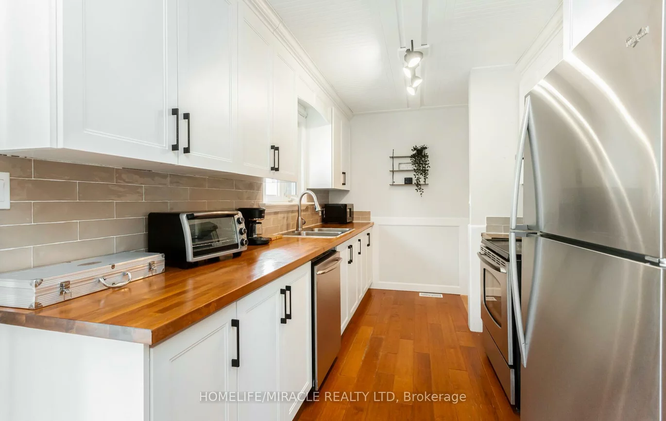 17, Kinsley, Nobleton, King