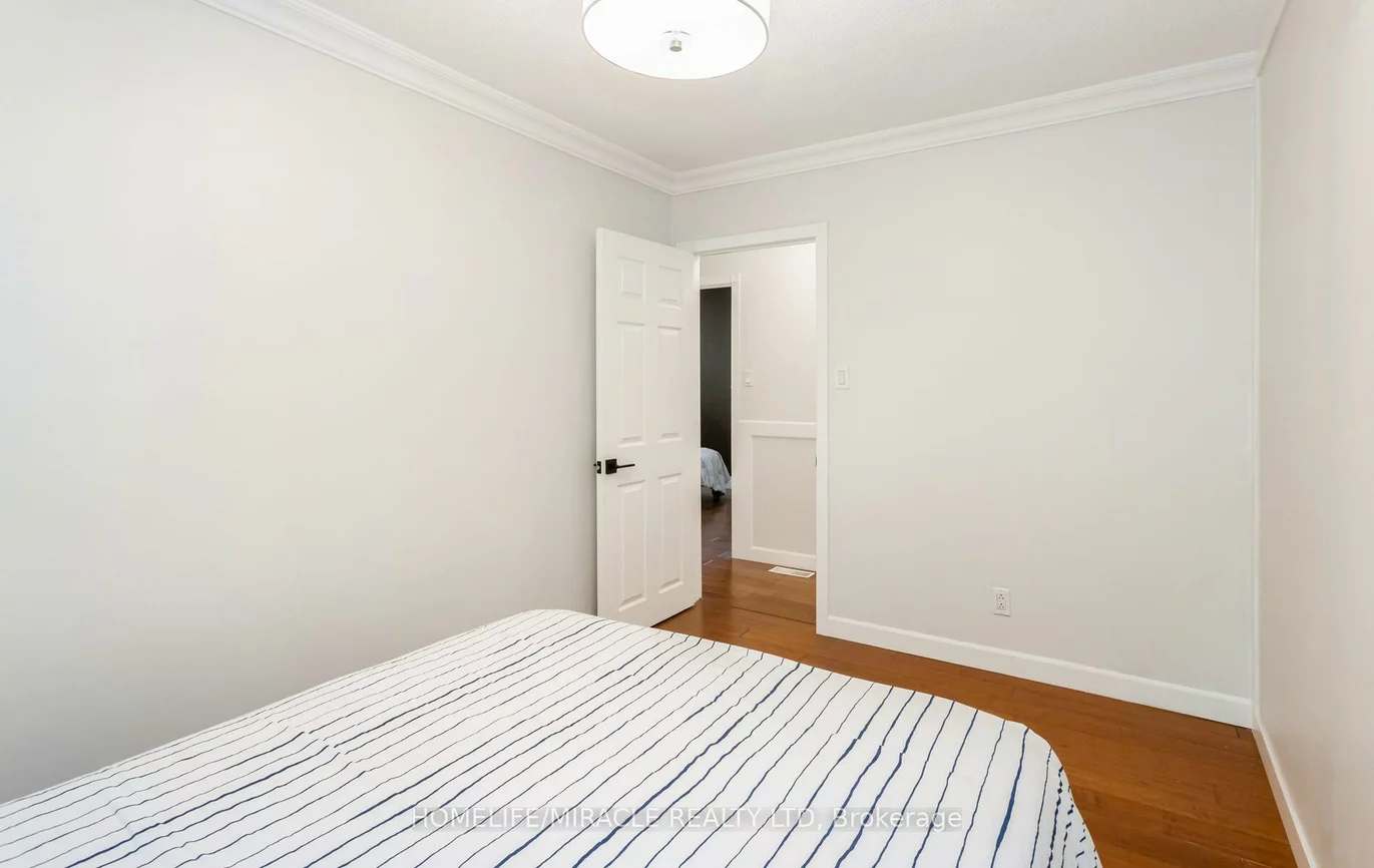 17, Kinsley, Nobleton, King