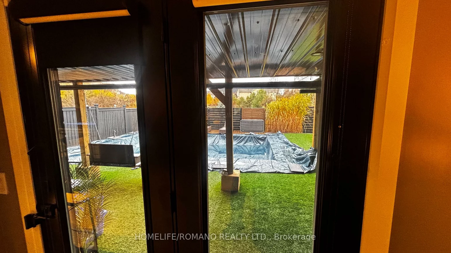 6, Bluff, Nobleton, King