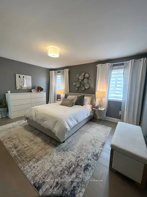 208, Roselena (Main Flr), Schomberg, King