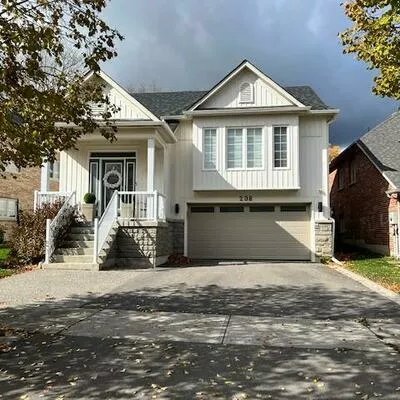 208, Roselena (Main Flr), Schomberg, King