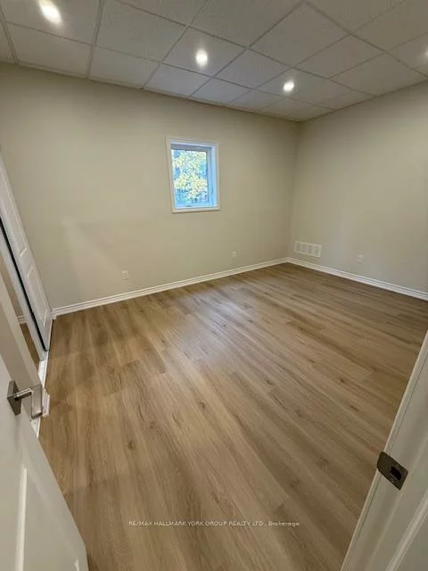 4795, 19th, King City, King