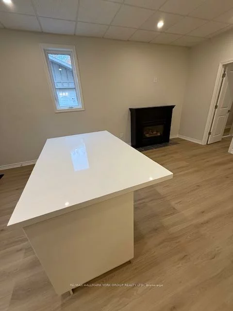 4795, 19th, King City, King