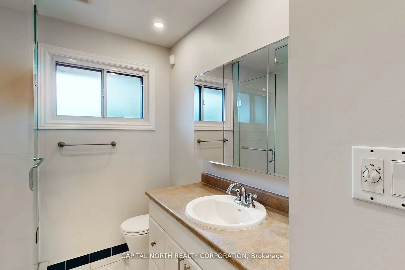 106, Clearview, King City, King