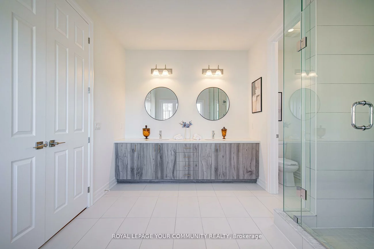 18, Shadyridge, King City, King