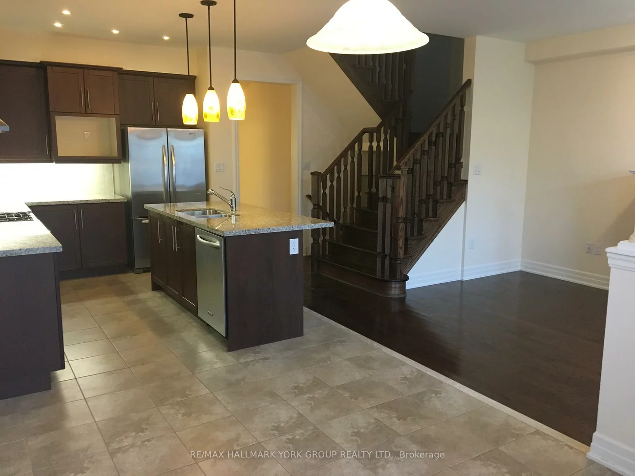 51, Spring Hill, King City, King