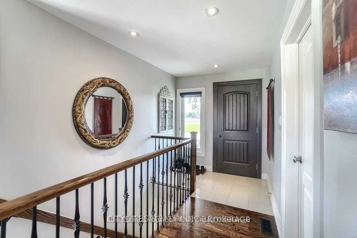 5890, 15th, Schomberg, King